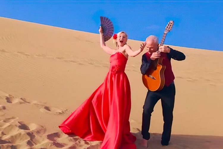 Artiste Duo MONARIMARI